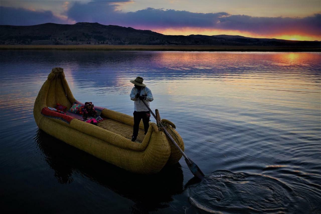 Qhapaq Lago Titicaca - Peru Puno Exteriör bild